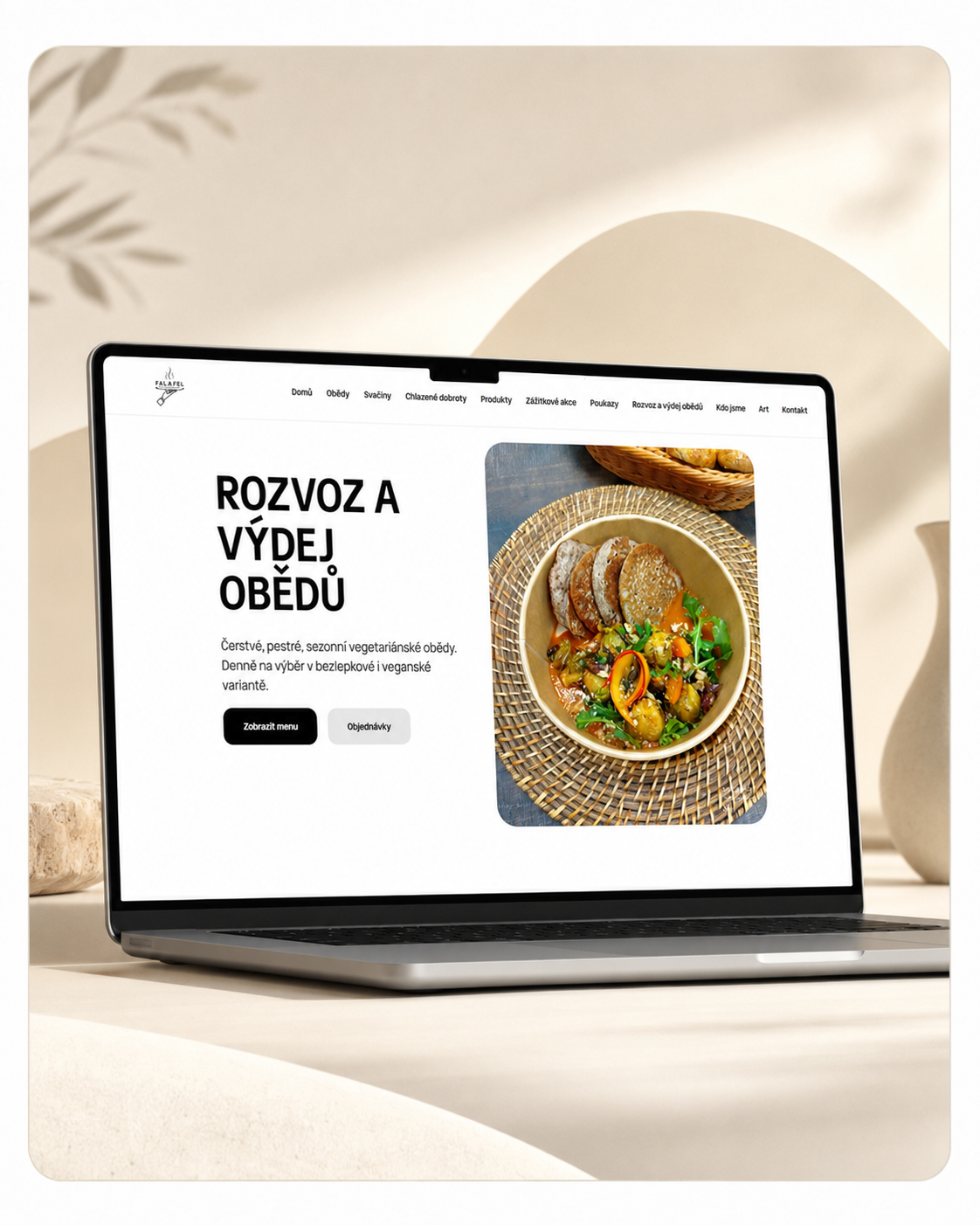 Náhled webu Falafel Obědy Dačice na notebooku